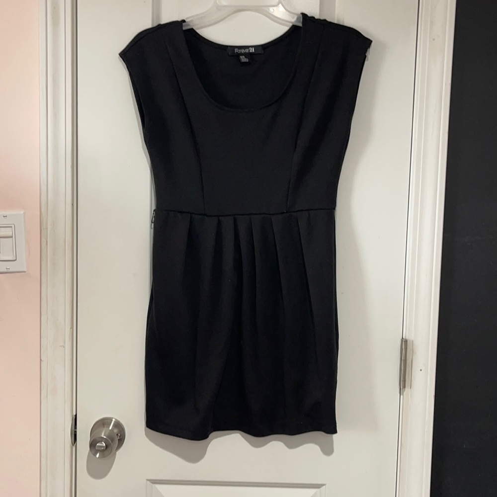 Woman dress.